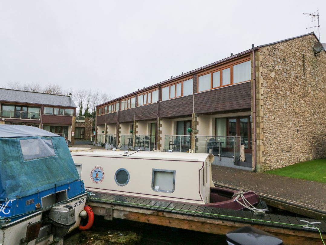 4 Teal House