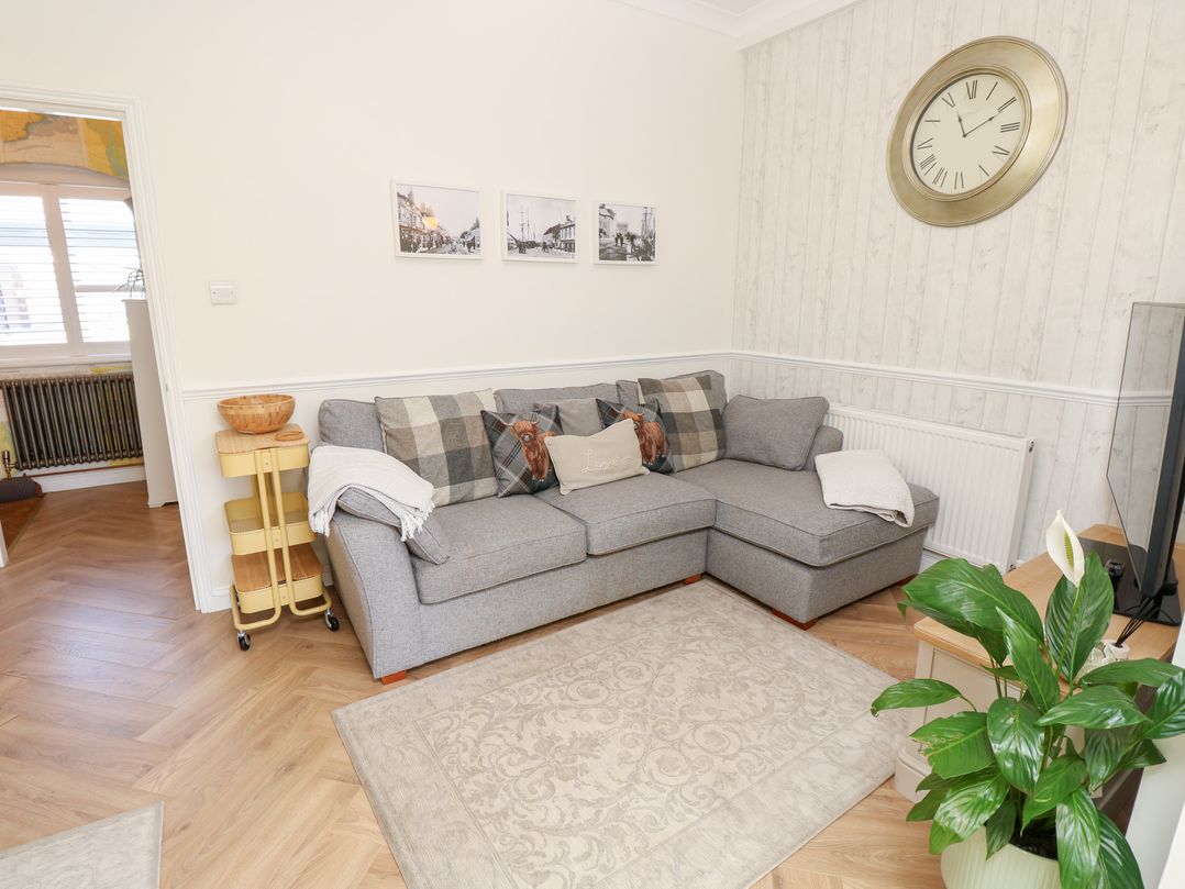 3 West Quay Mews