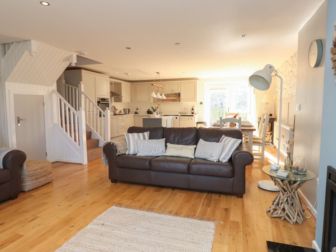 5 Stad Clynnog