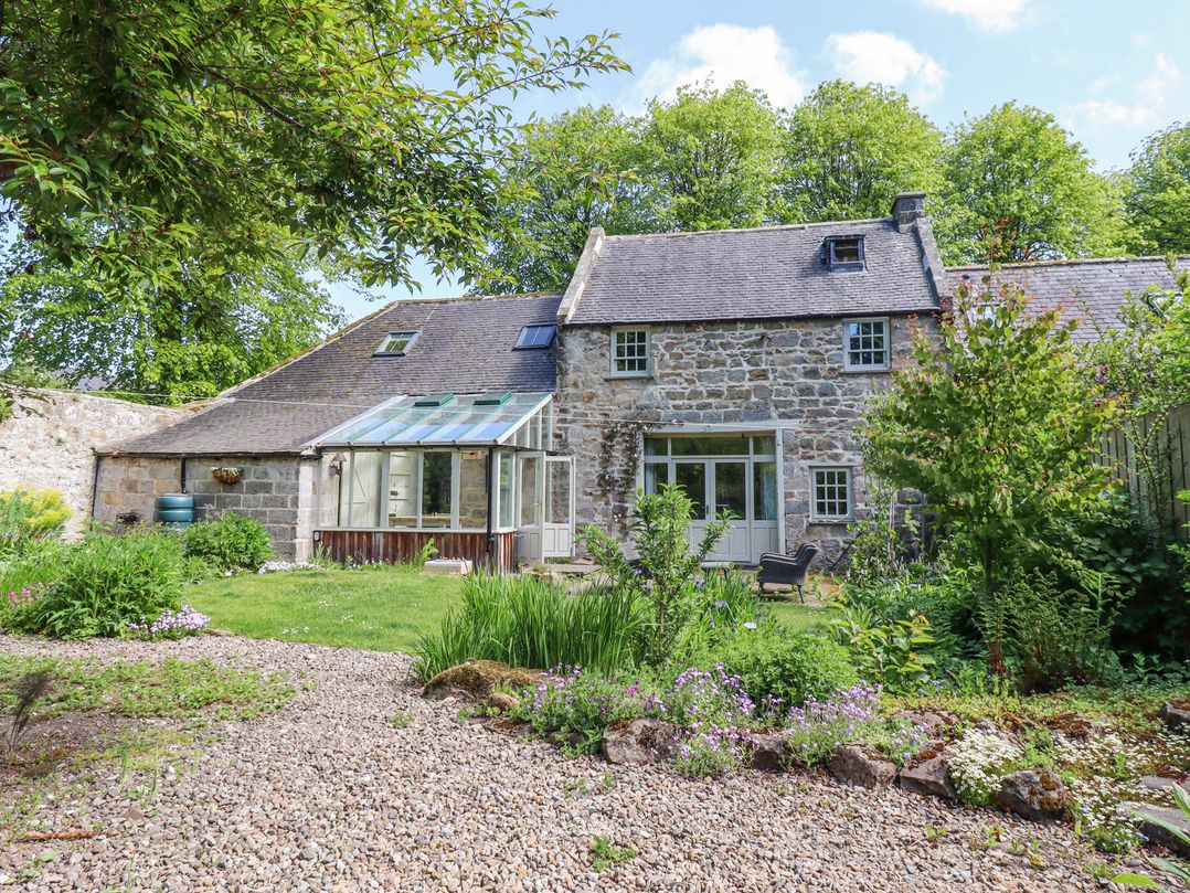 The Old Coach House, Alnwick - Sleeps 4 guests