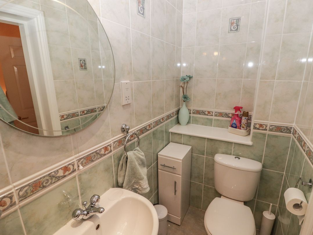 Flat 7 Mansion House