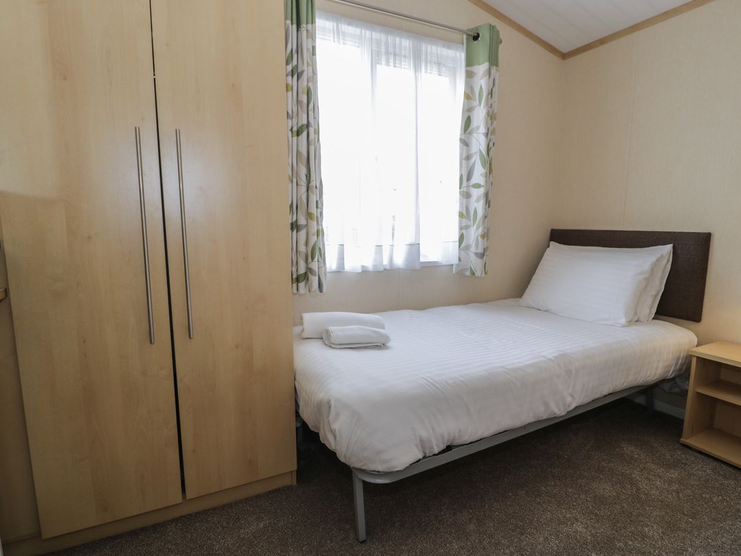 Gold Lodge (201)