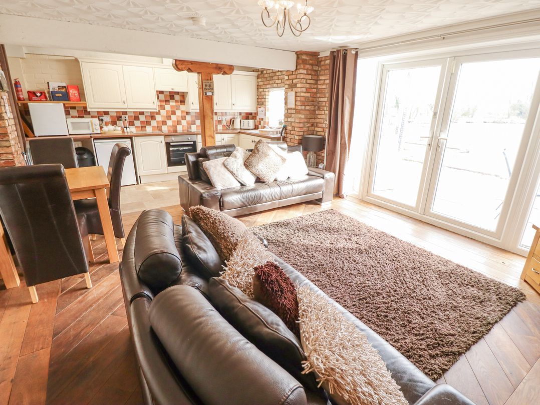 Oak Cottage