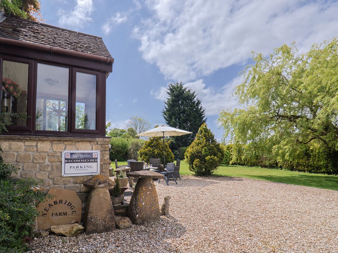 Yeabridge Farm