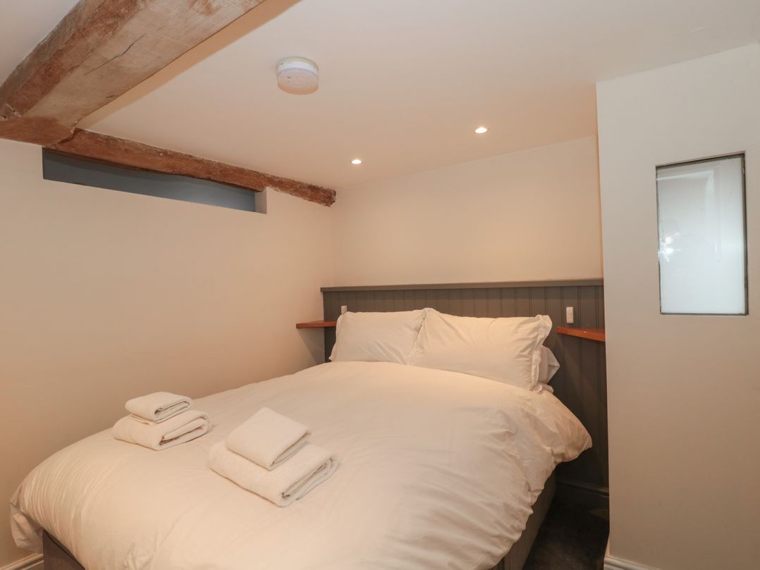 Suite 1