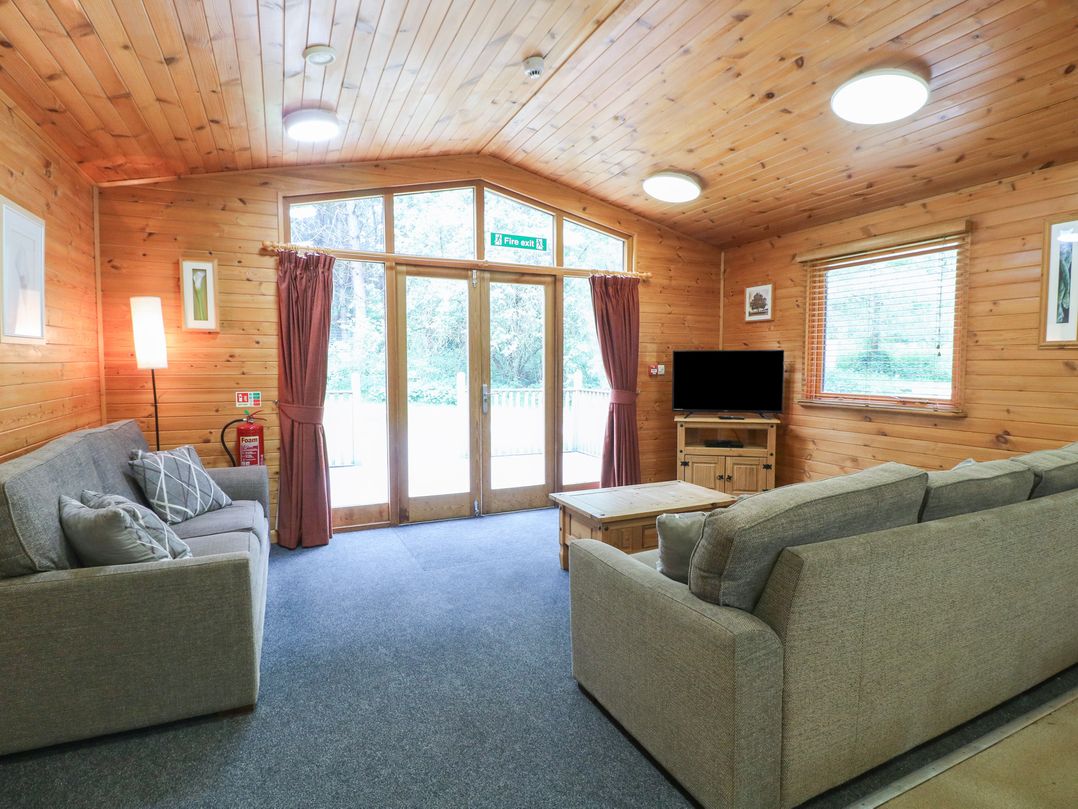 Oak Lodge