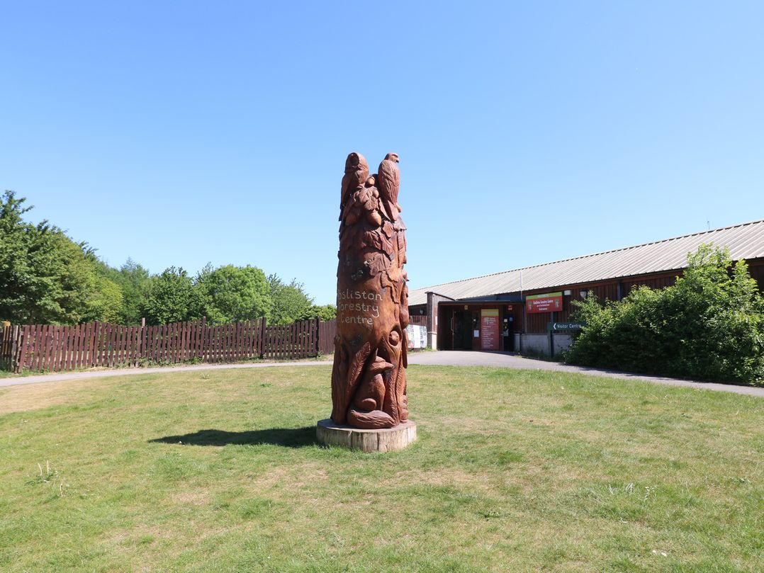 Oak Lodge