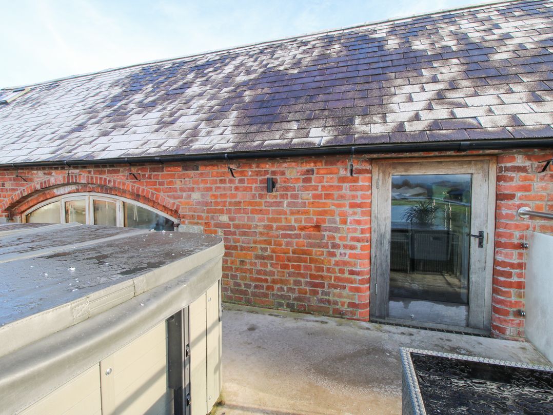 Millstone Cottages - Breidden View