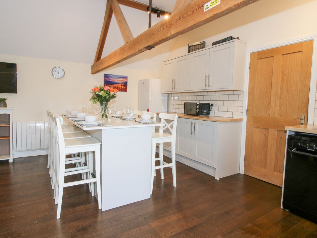 Millstone Cottages - Breidden View