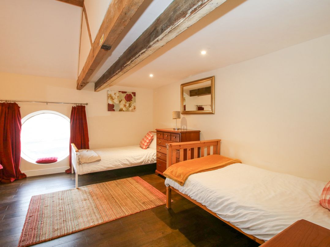 Millstone Cottages - Breidden View