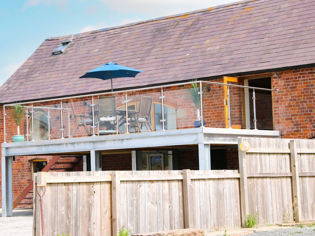 Millstone Cottages - Breidden View