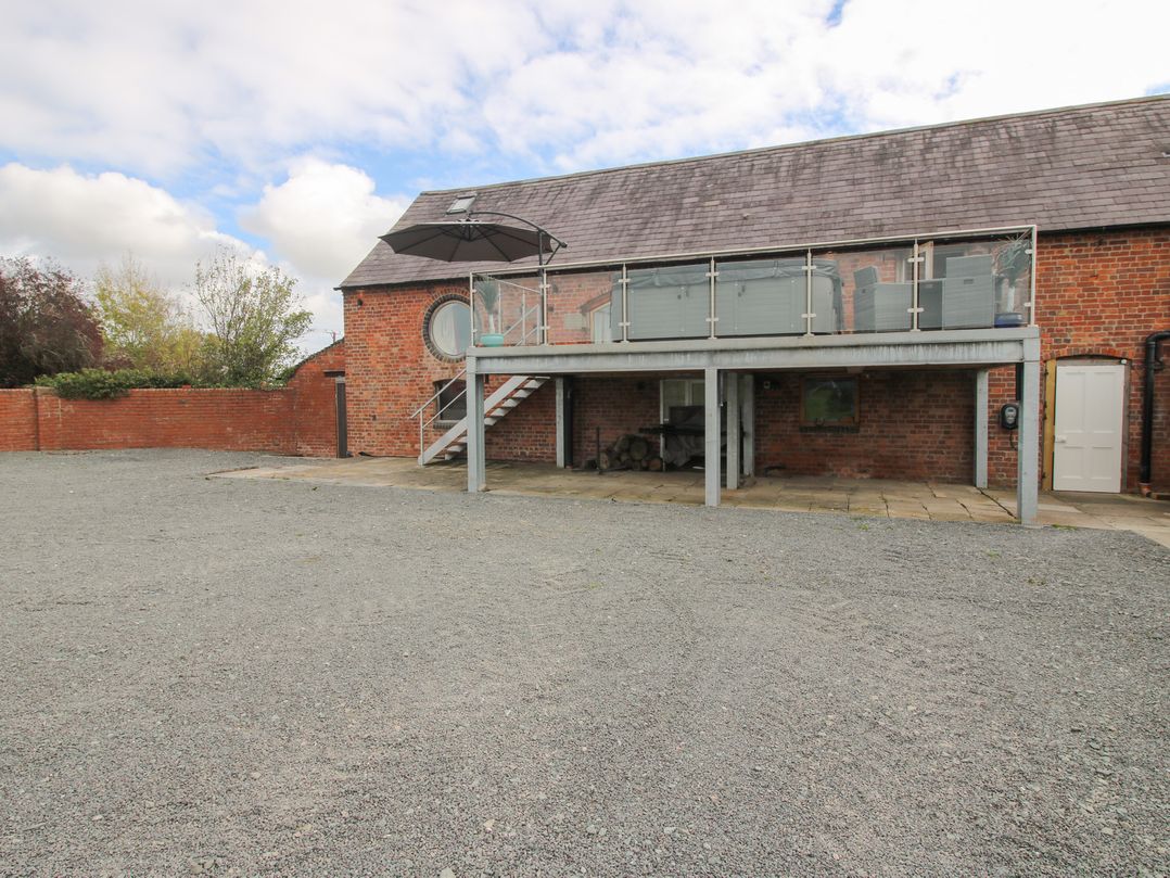 Millstone Cottages - Breidden View