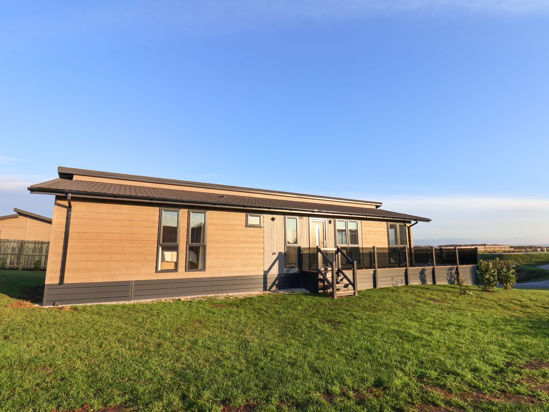 Holly Lodge