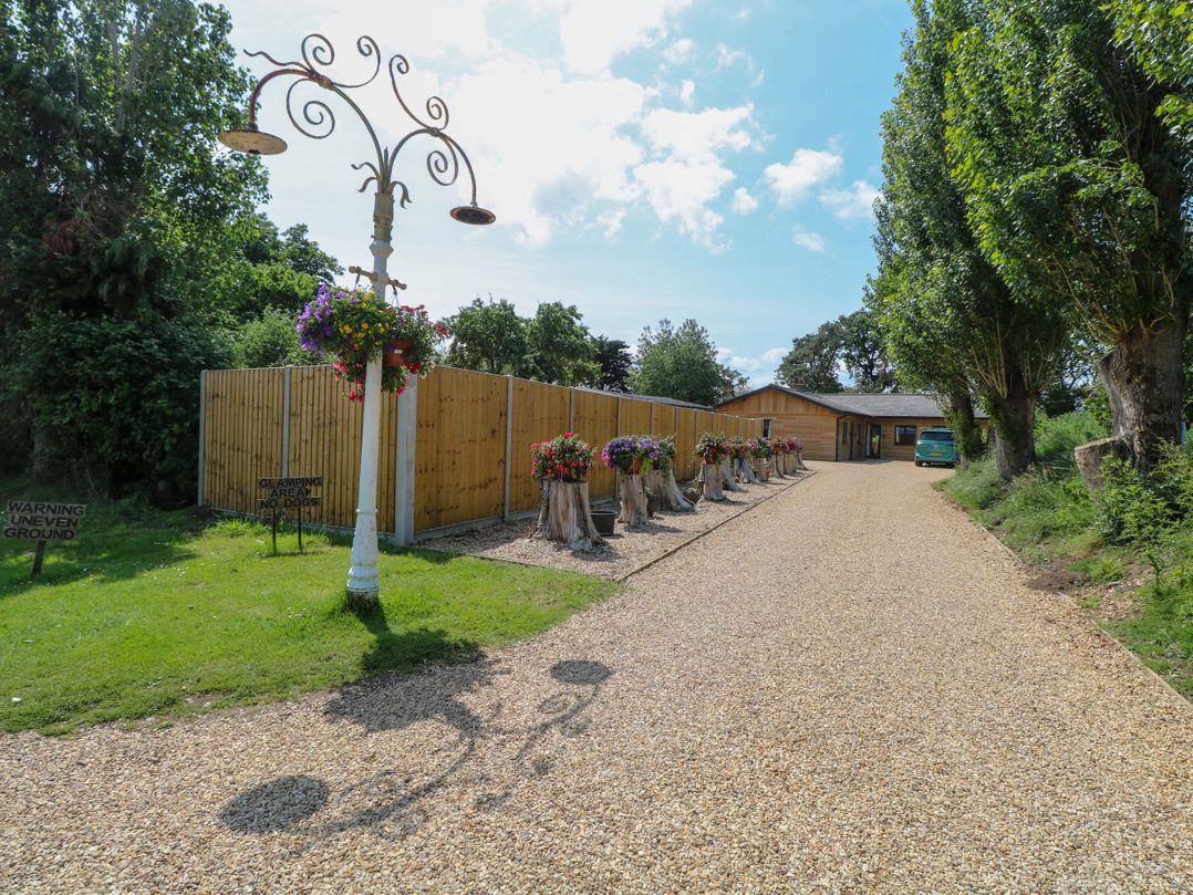 Robin's Nest Lodge