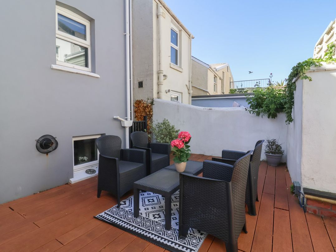 Dog friendly holiday cottage in Ilfracombe, sleeps 4