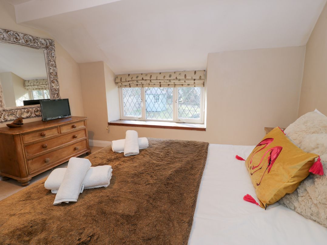 Glandwr Cottage