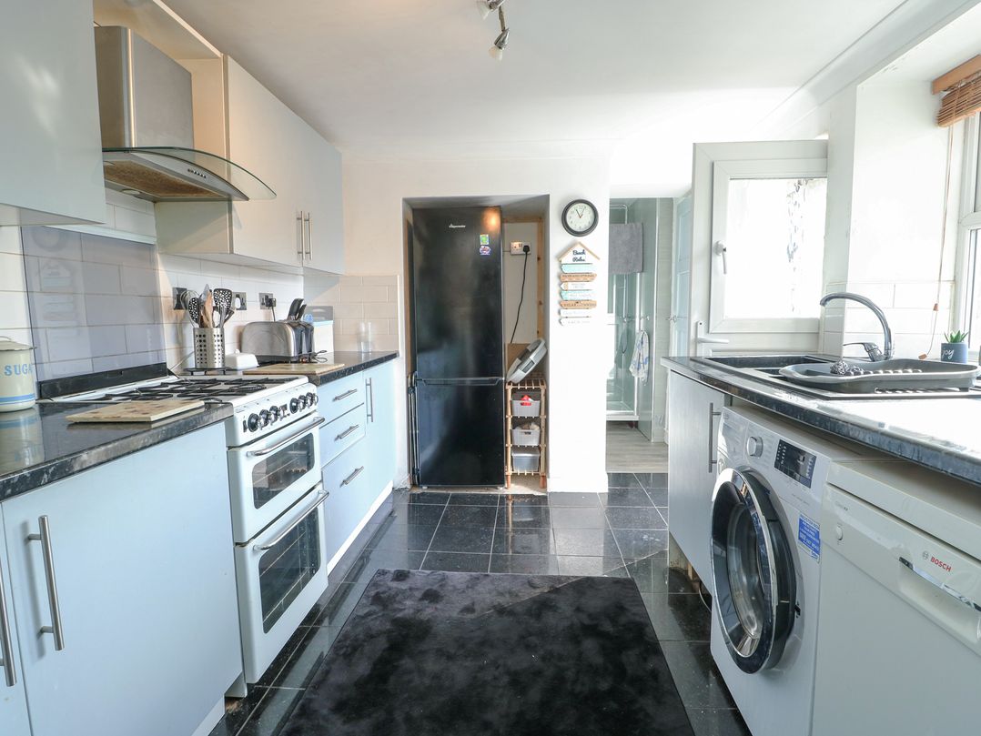 63 Kingsland Road