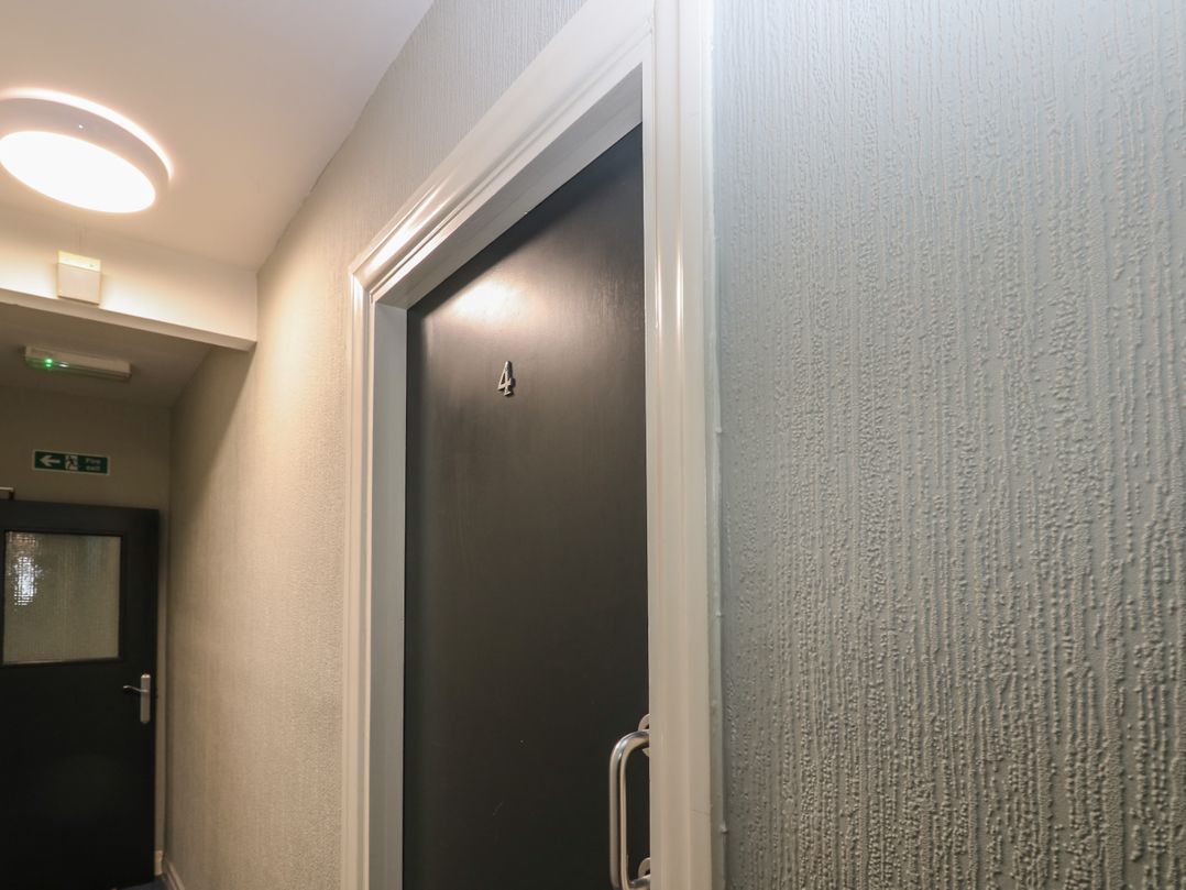 Room 4