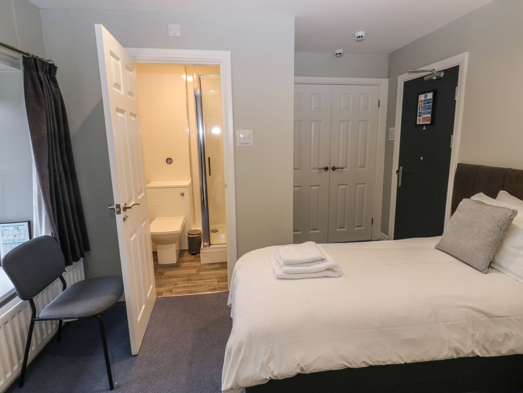 Room 4