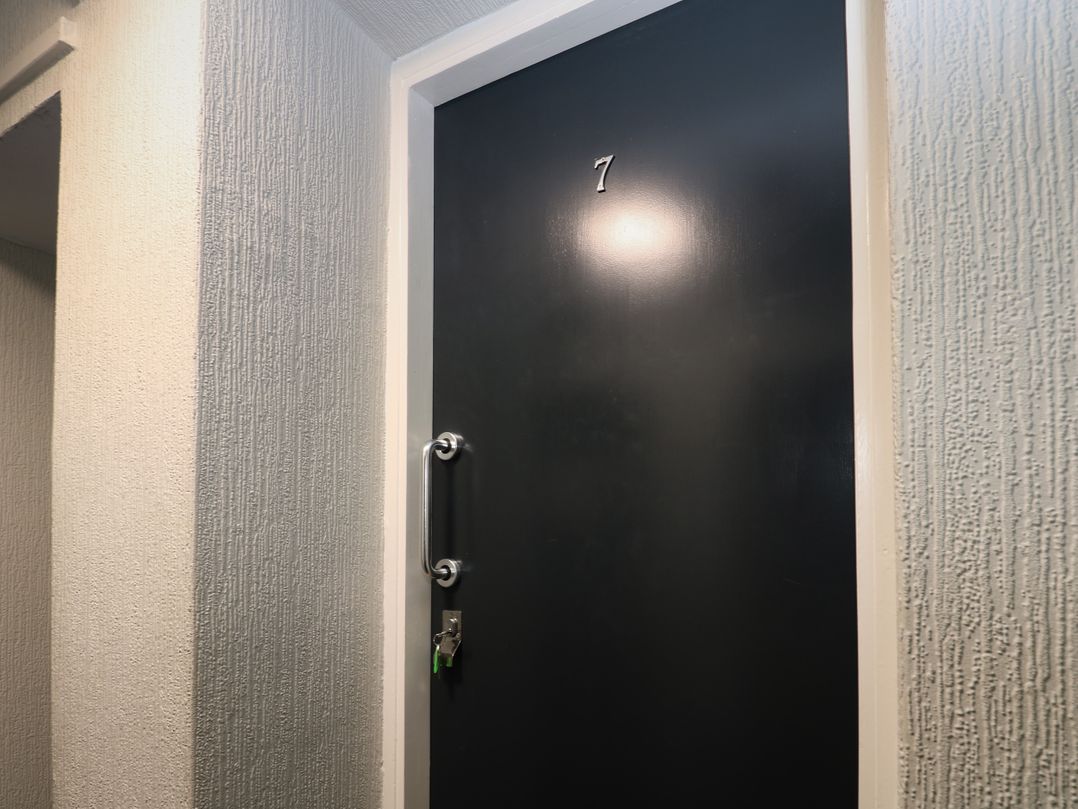 Room 7