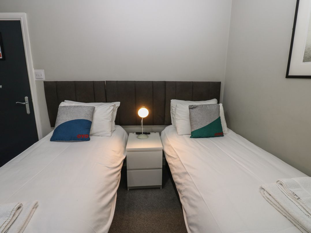 Room 8