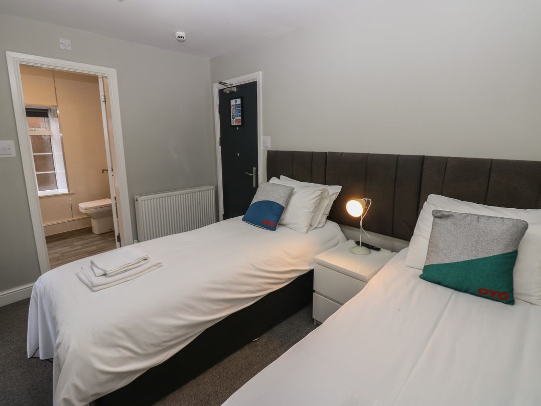 Room 8