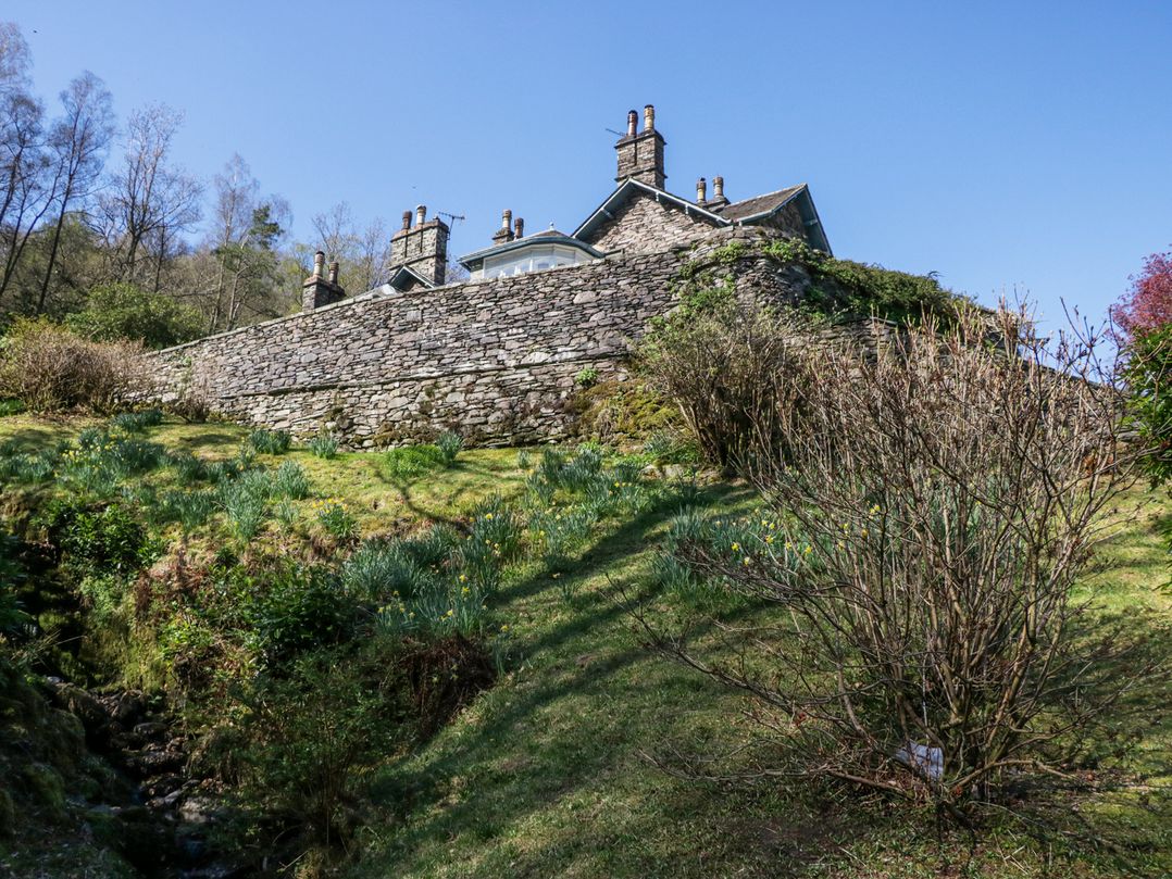 Huntingstile South