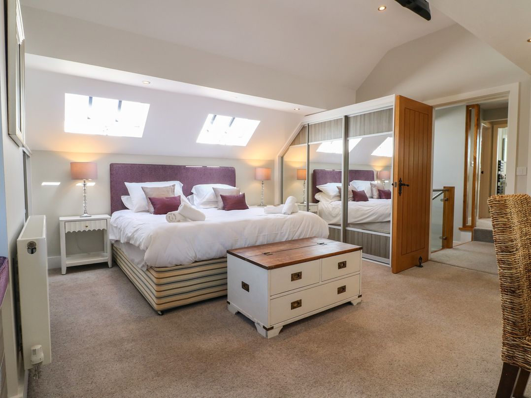New Elms Farmhouse