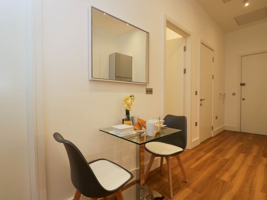 Flat 53