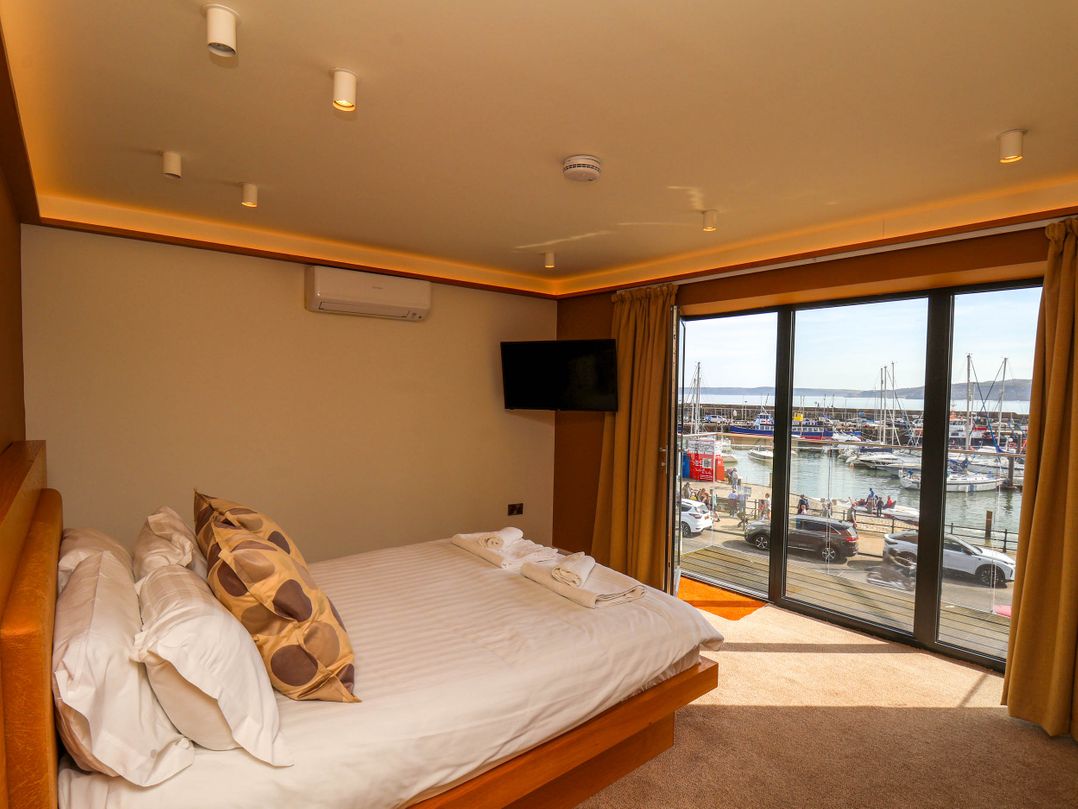 Apartment 1