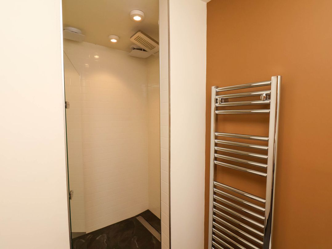Apartment 1