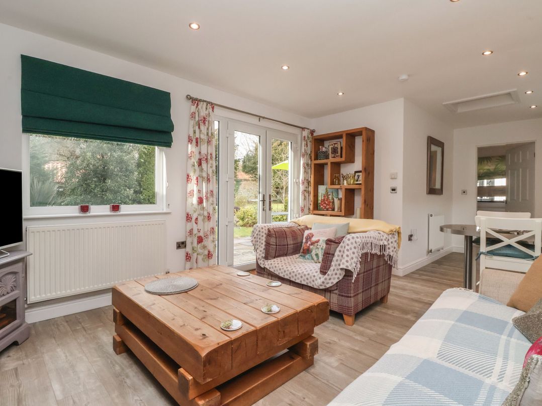 Ellesmere Cottage