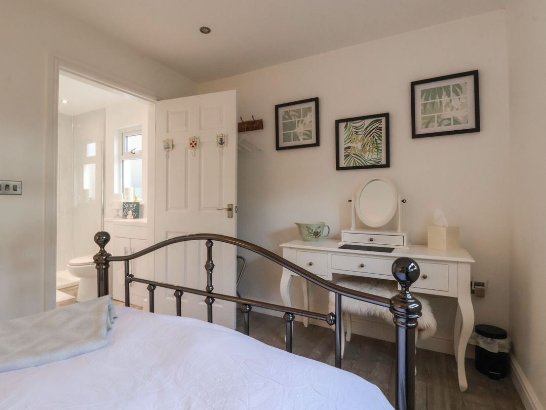 Ellesmere Cottage