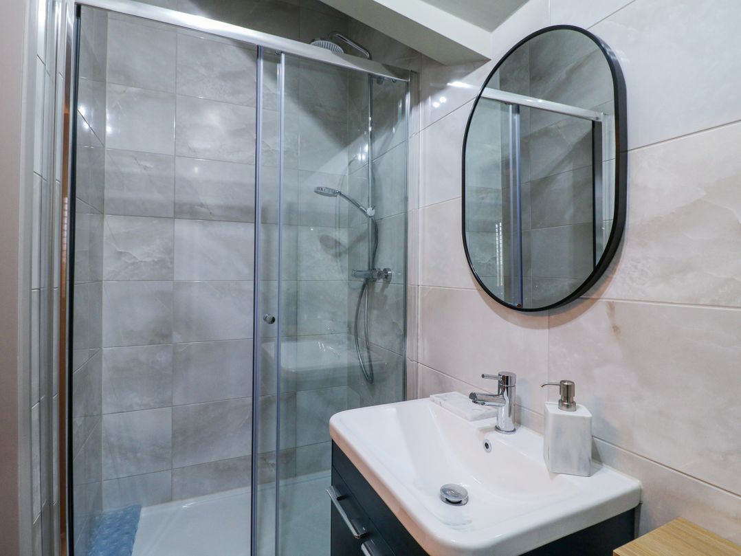 The Oak Room - Windmill Country Retreats