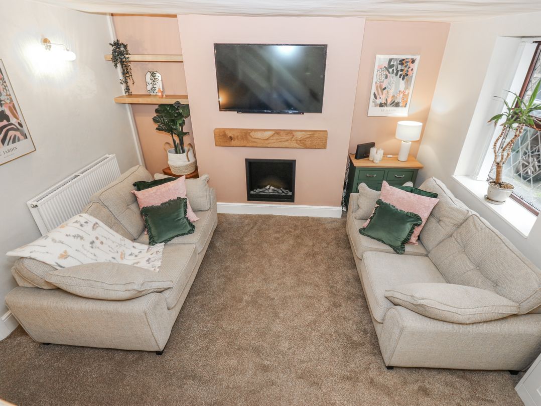 Court Street Cottage