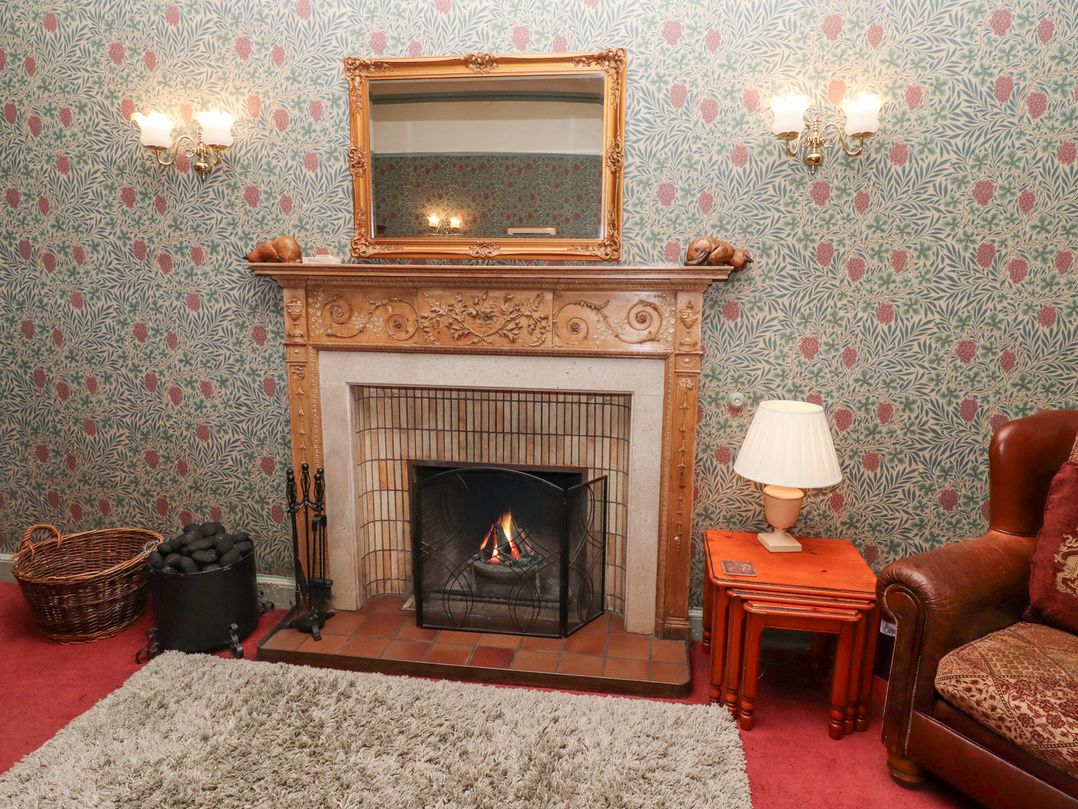 Cheviot Manor