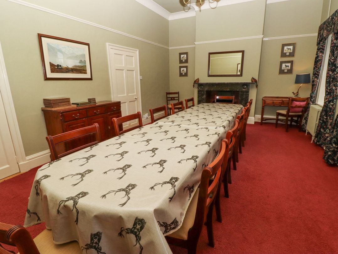 Cheviot Manor