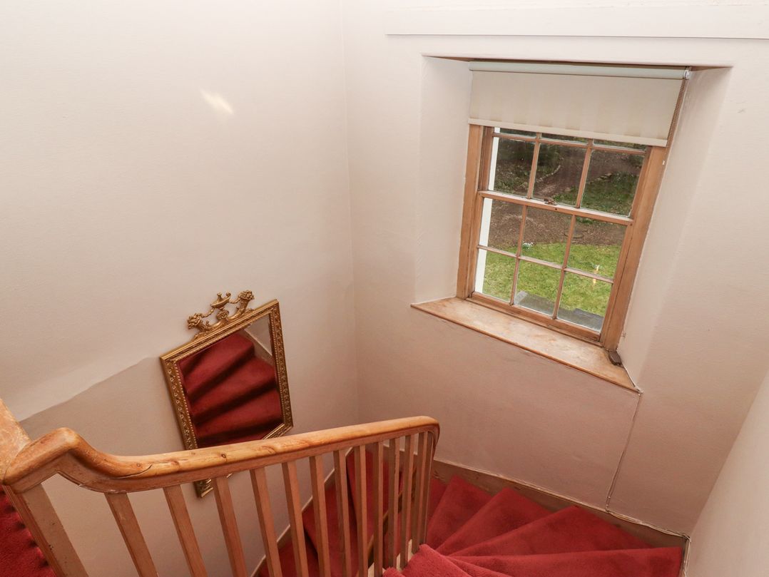 Cheviot Manor