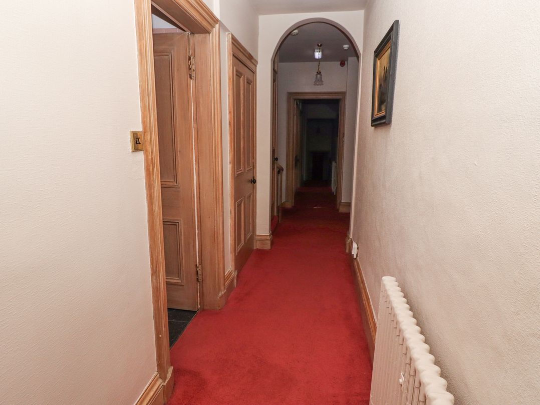 Cheviot Manor
