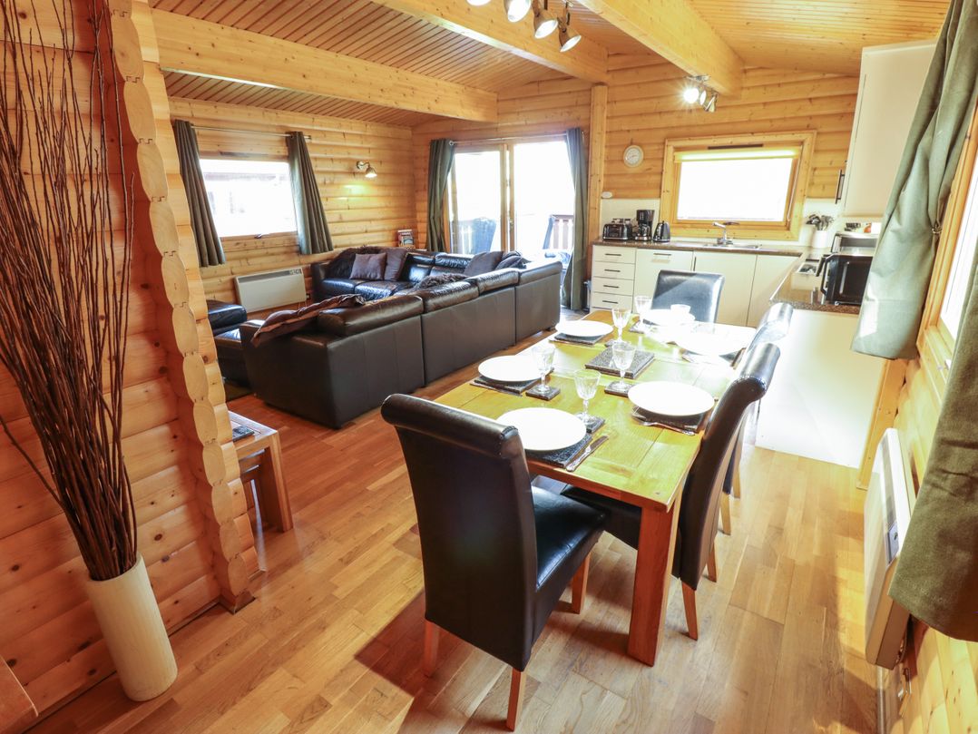 Forrest Lodge