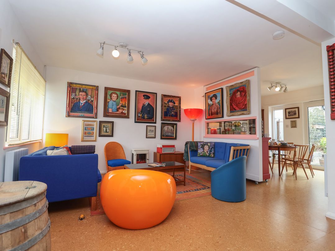 The Orchard Close Art House