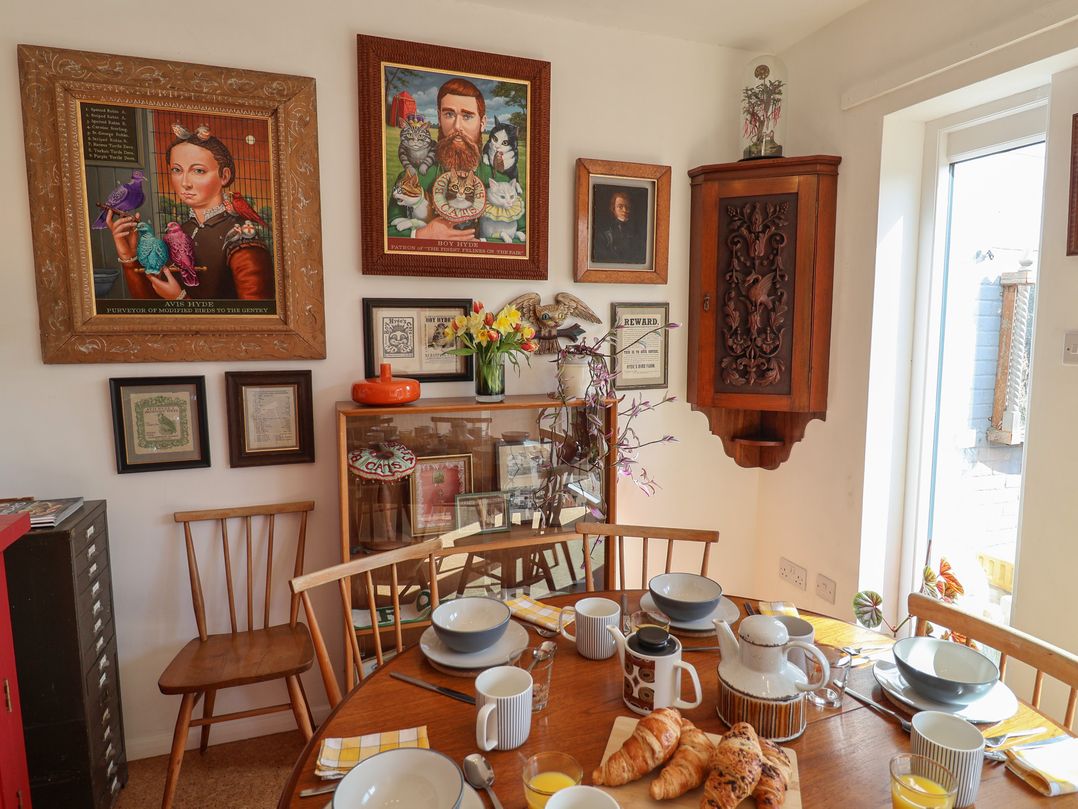 The Orchard Close Art House