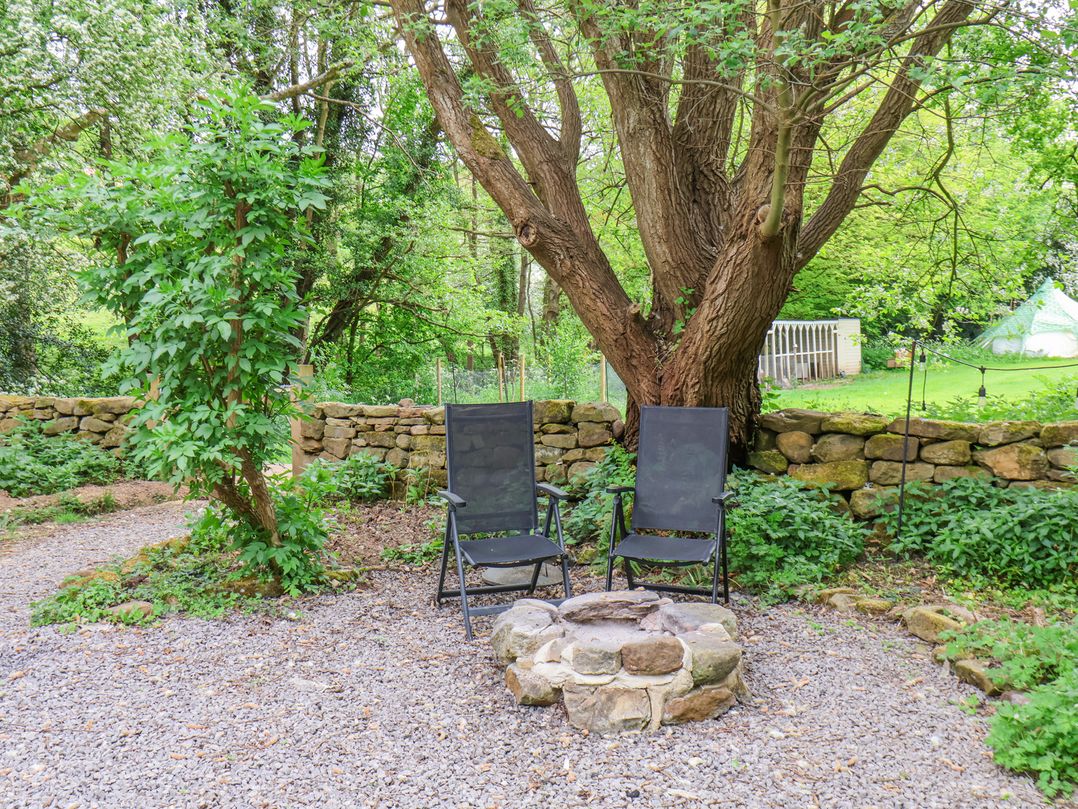 Roe Deer Lodge