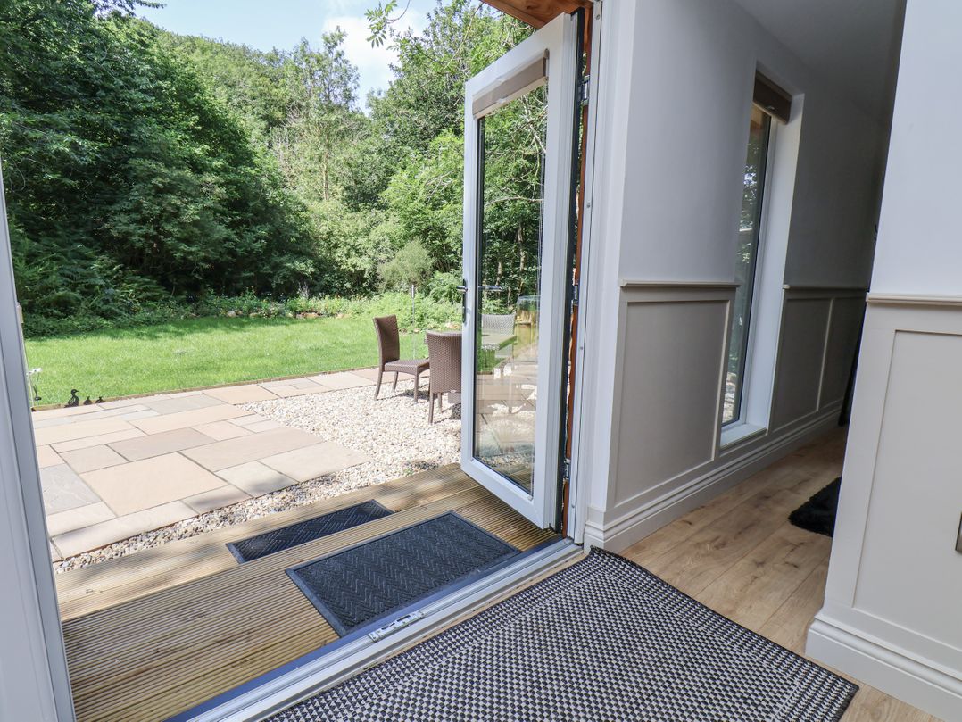 Roe Deer Lodge