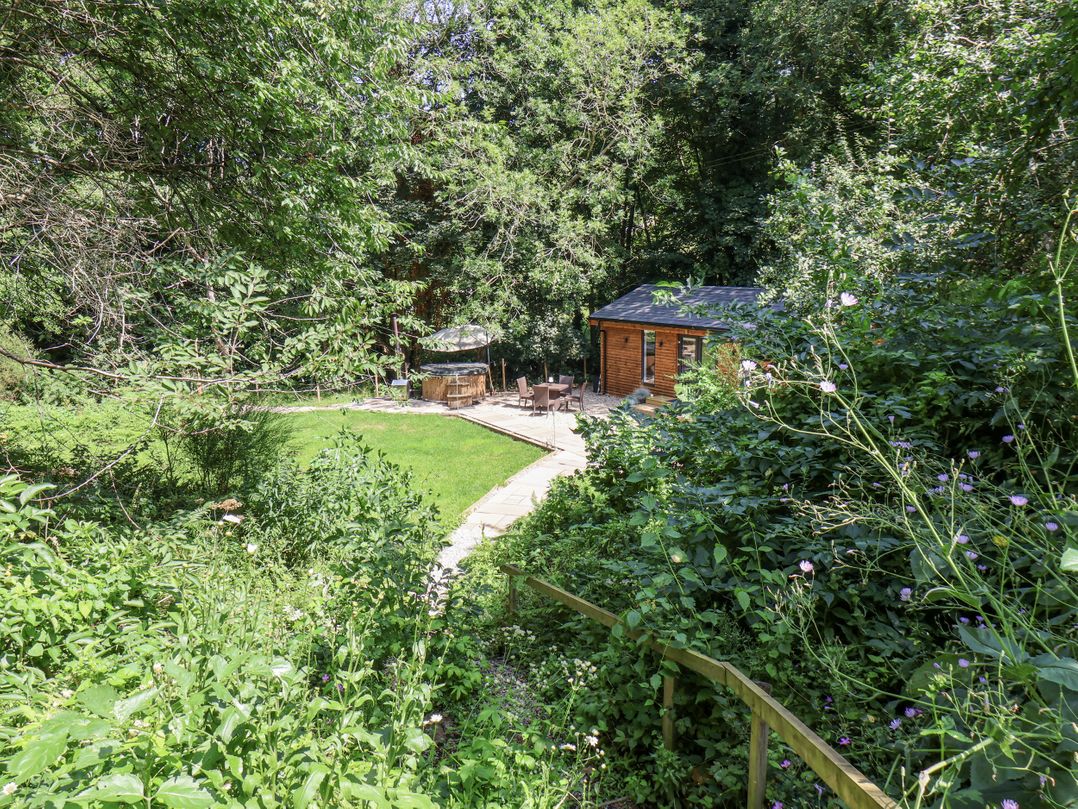 Roe Deer Lodge