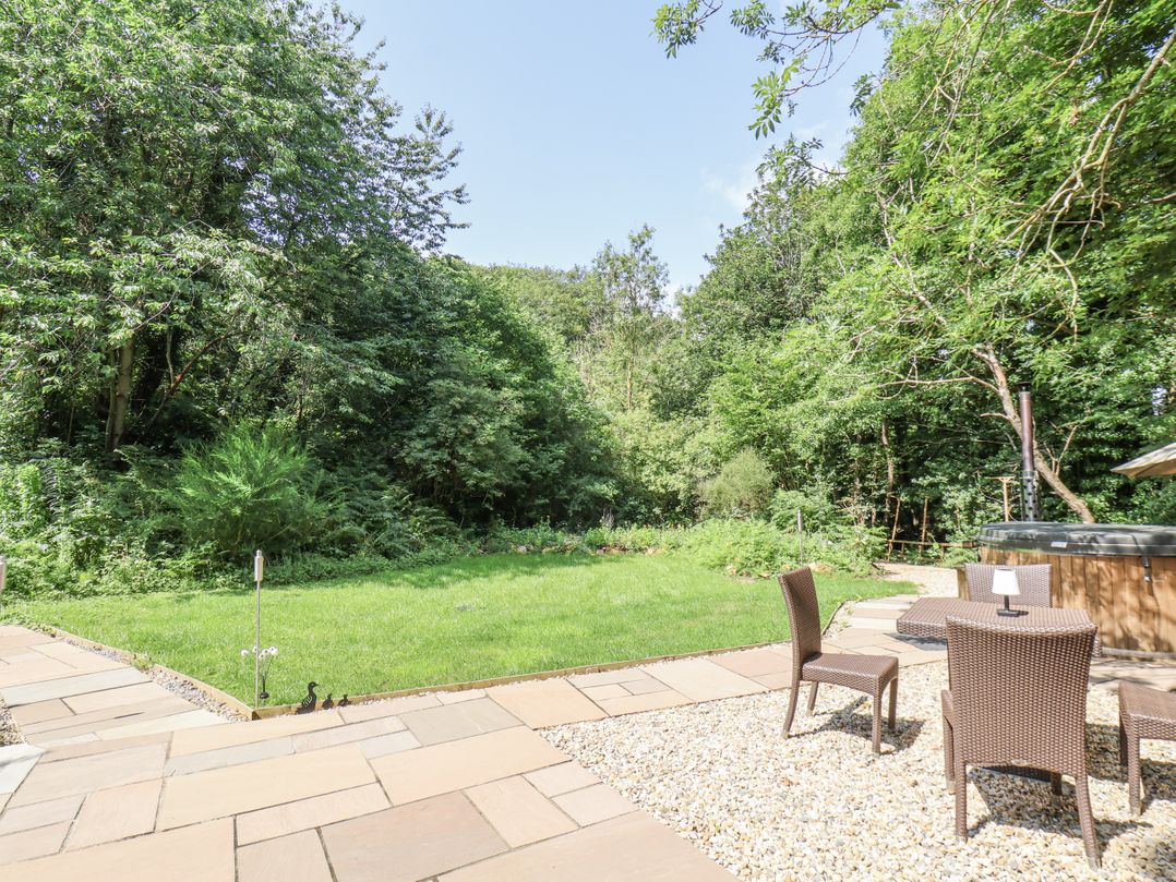 Roe Deer Lodge