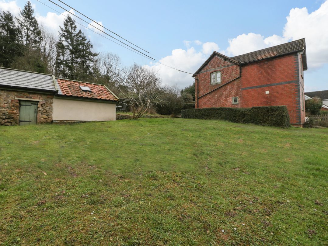 2 Loxter Villas