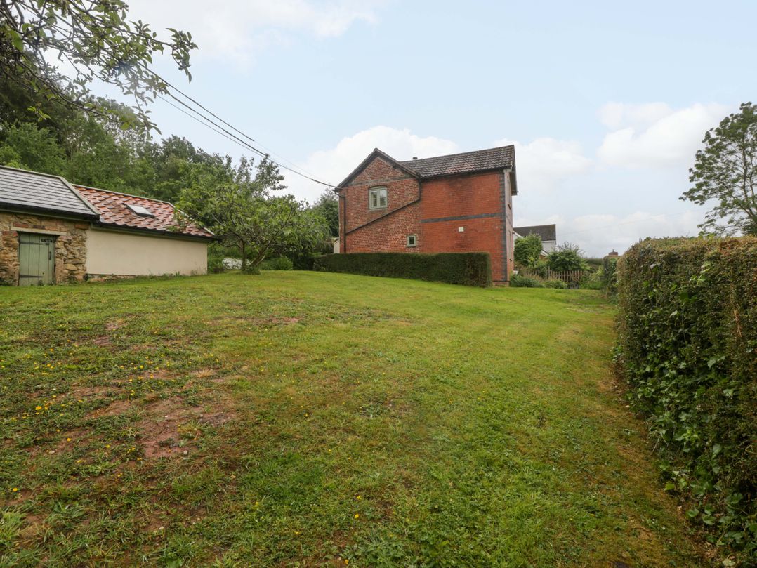 2 Loxter Villas