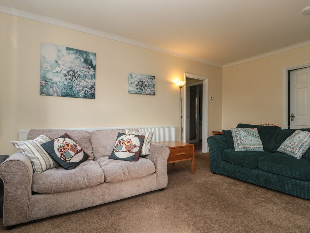 Holly Tree Cottage