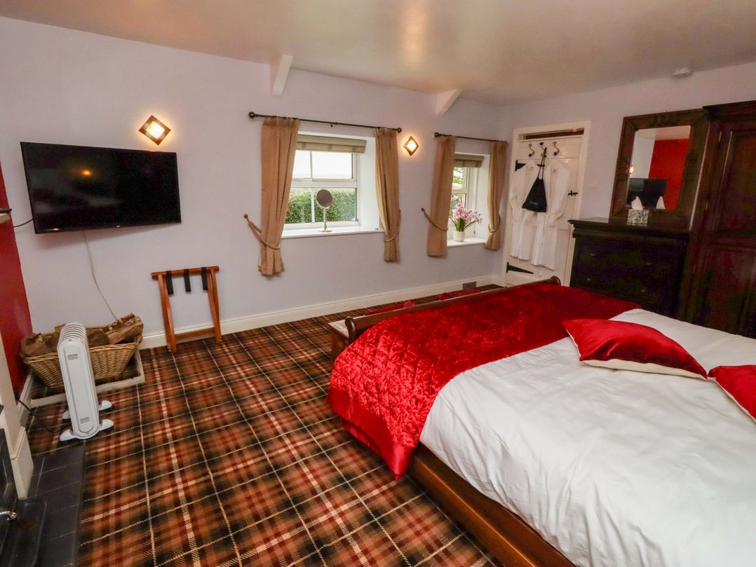 Petty Knowes Cottage